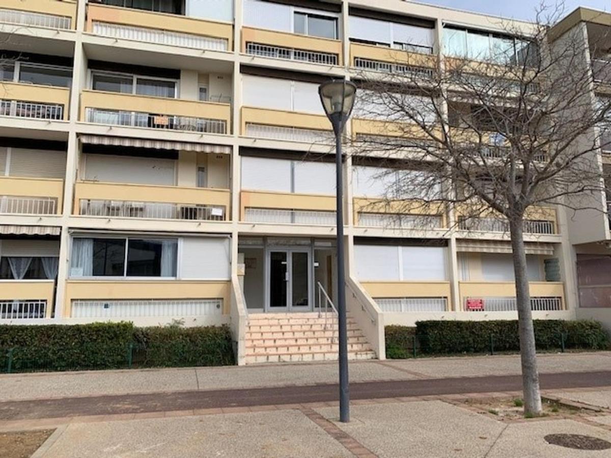 Appartement Climatise Avec Balcon, Parking Prive, Wifi - Proche Thermes Et Etang - Fr-1-503-23 Balaruc-les-Bains Exterior photo