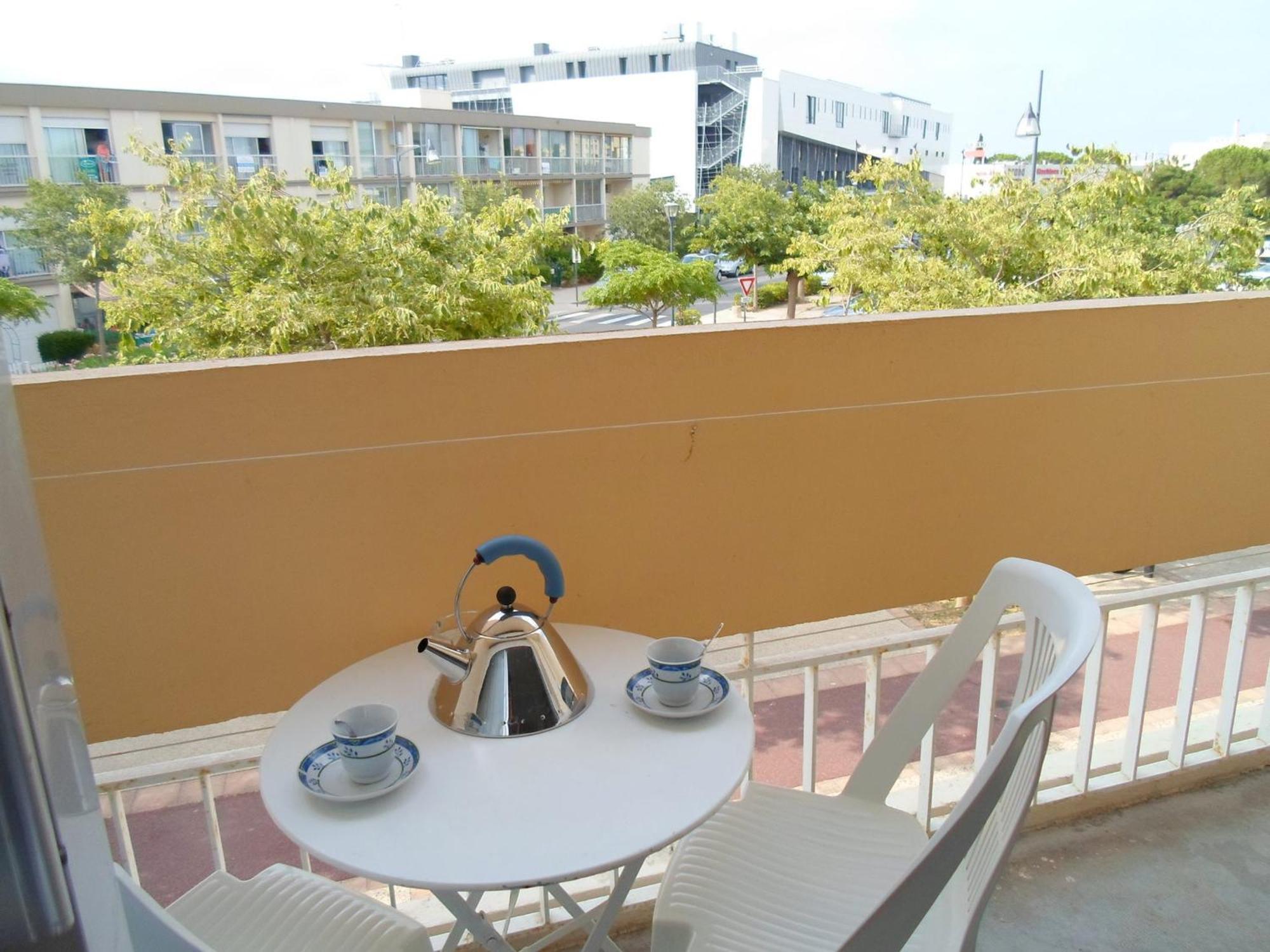 Appartement Climatise Avec Balcon, Parking Prive, Wifi - Proche Thermes Et Etang - Fr-1-503-23 Balaruc-les-Bains Exterior photo