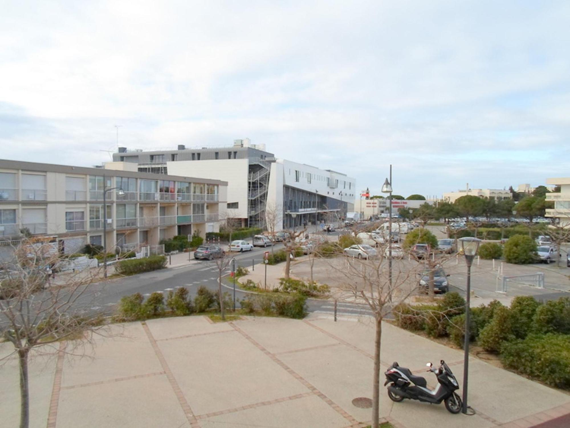 Appartement Climatise Avec Balcon, Parking Prive, Wifi - Proche Thermes Et Etang - Fr-1-503-23 Balaruc-les-Bains Exterior photo